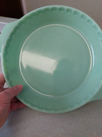 Vintage unused ANCHOR HOCKING FIRE KING 2000 Jade-ite PIE DISH