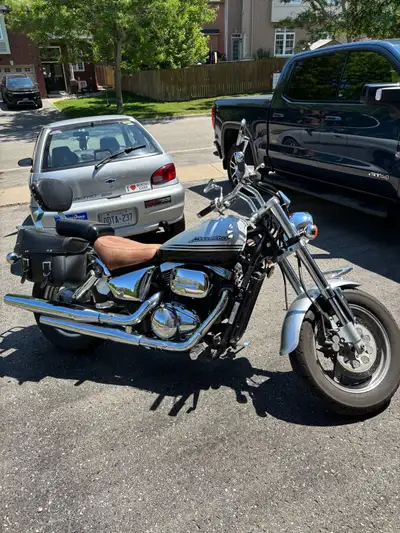 Selling my 2003 Suzuki VZ800 Marauder. This big originally came from Florida and needs nothing for c...