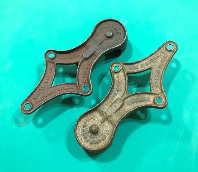 barn sliding hardware - antique barn sliding hardware AllMFGh17 in Hardware, Nails & Screws in Owen Sound - Image 2