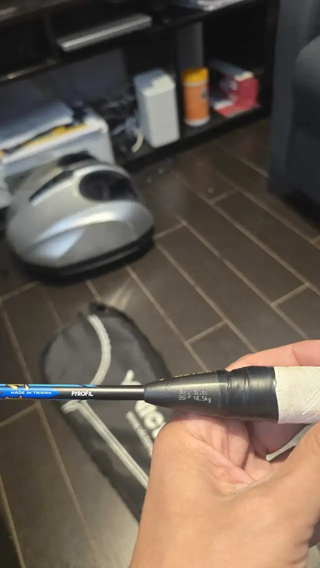 Badminton Racket- Professional Used in Other in Markham / York Region - Image 3