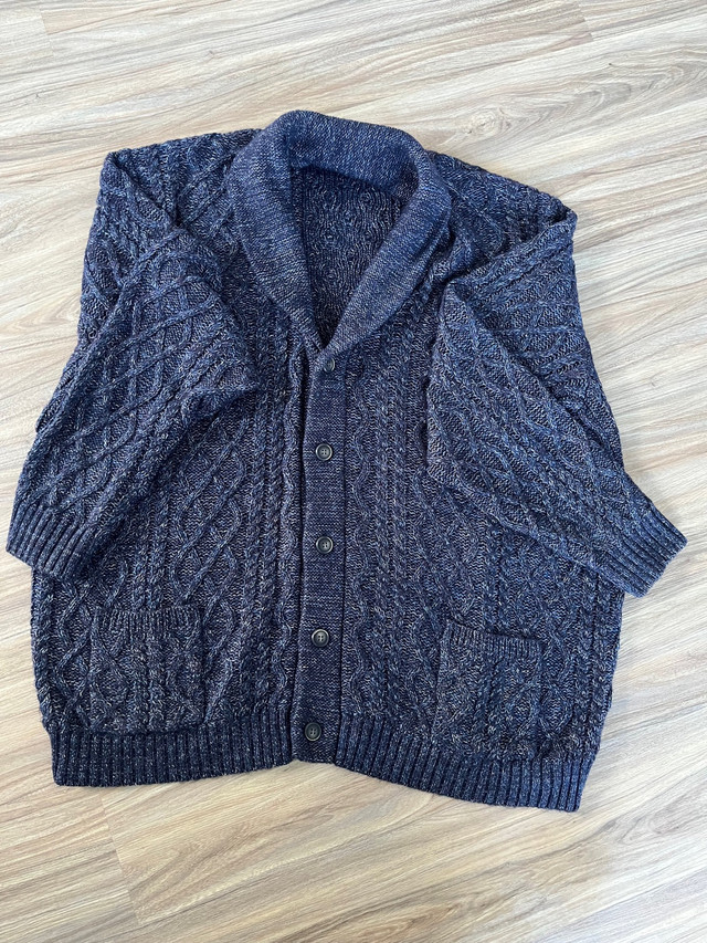 Men’s Knitted Cardigan size 4xlt  in Men's in La Ronge
