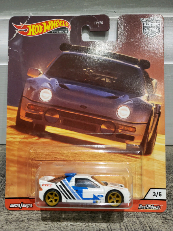 1:64 Diecast Hot Wheels Premium Ford RS200 Car Culture in Arts & Collectibles in Kawartha Lakes