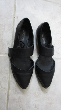 Kenneth Cole Reaction ladies shoes
