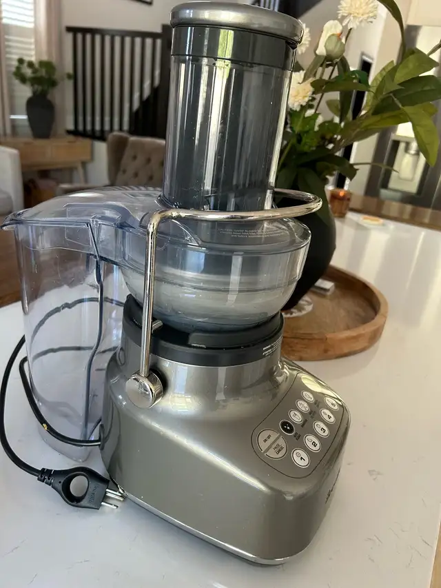 Juicer/Blender in Processors, Blenders & Juicers in Ottawa - Image 5