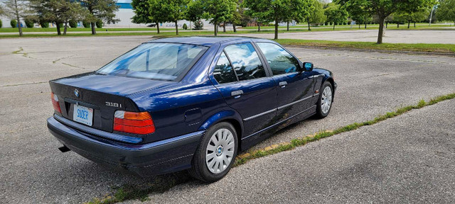 BMW 318i 1996 (auto) in Cars & Trucks in Norfolk County - Image 3