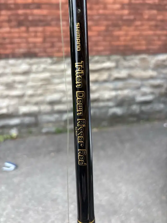 fishing rod and reel in Fishing, Camping & Outdoors in Ottawa - Image 6