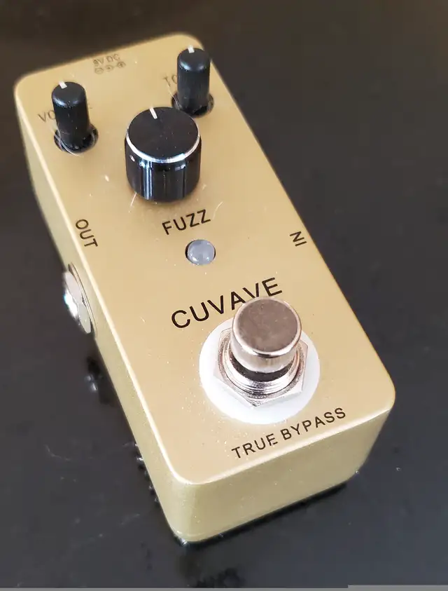 Cuvave Fuzz Pedal in Amps & Pedals in Hamilton - Image 4