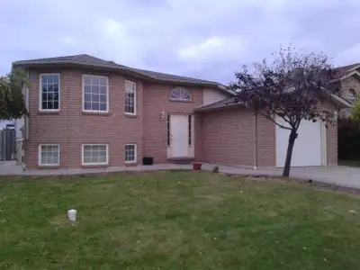 House for rent three bedrooms and living room and kitchen and one bathe.+ finished basement with one...