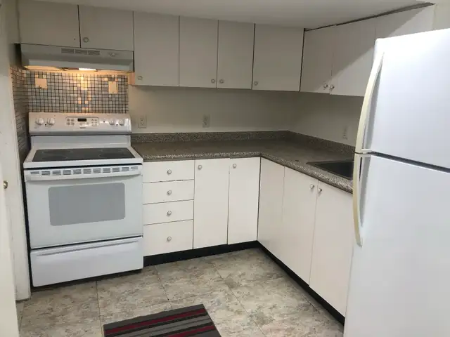 One Bedroom Walkout Basement in MALTON in Long Term Rentals in Mississauga / Peel Region - Image 3