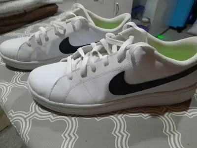 Men's low white and black nikes size 13, View more