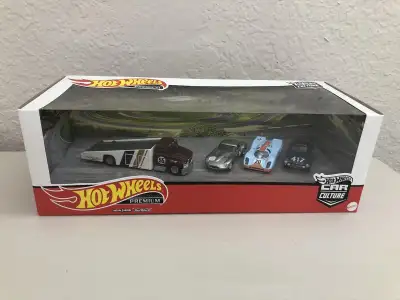 New in Package Hot Wheels Premium Collector Set #4, View more