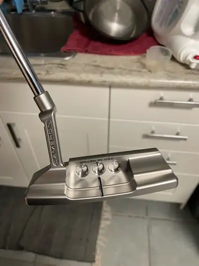 Scotty Cameron 2+ , View more