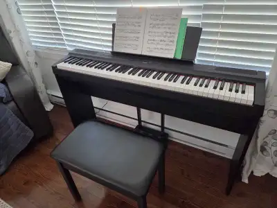Piano numérique Yamaha P125, View more
