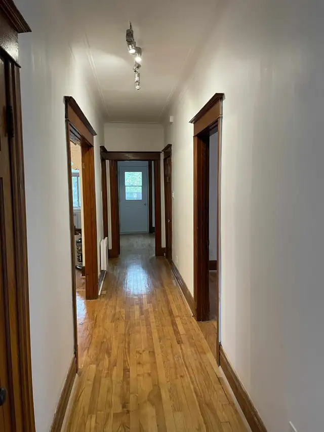 Appartement 6 1/2 à louer dans CDN/NDG, dispo 1er novembre in Long Term Rentals in City of Montréal - Image 6