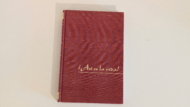Asi es la Vida Spanish Learning Hardcover Book in Non-fiction in Markham / York Region - Image 2