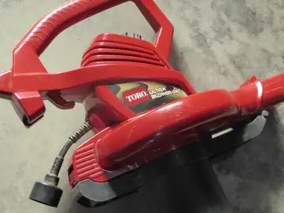 TORO LEAF VACUUM, View more