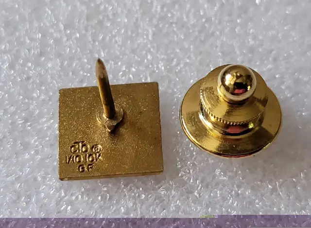 Vintage 1/10-10k Gold Filled Whitby General Hospital Service Pin in Arts & Collectibles in Oshawa / Durham Region - Image 6