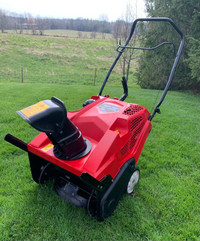 Troy Bilt 22” 208cc Snowblower with Electric Start