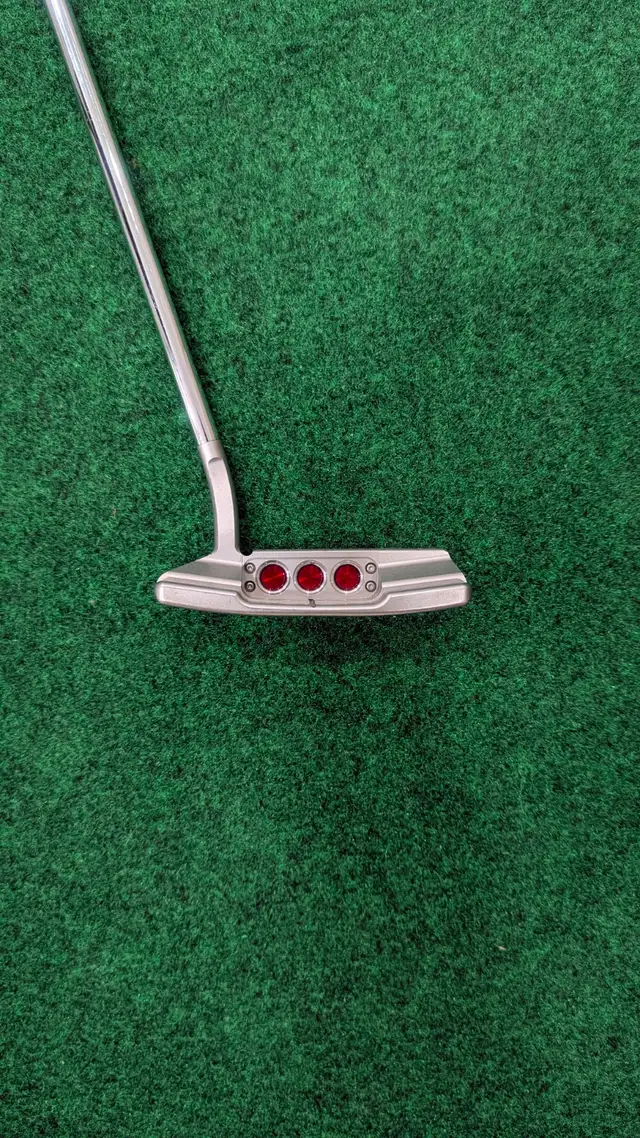Scotty Cameron Select Newport 2.5 in Golf in Markham / York Region - Image 3