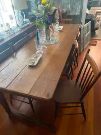 Old Barnyard table and 8 chairs