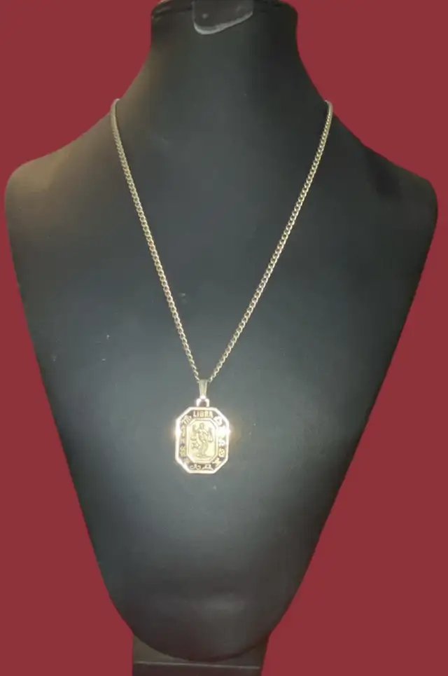  Libra horoscope necklace in Jewellery & Watches in London - Image 2