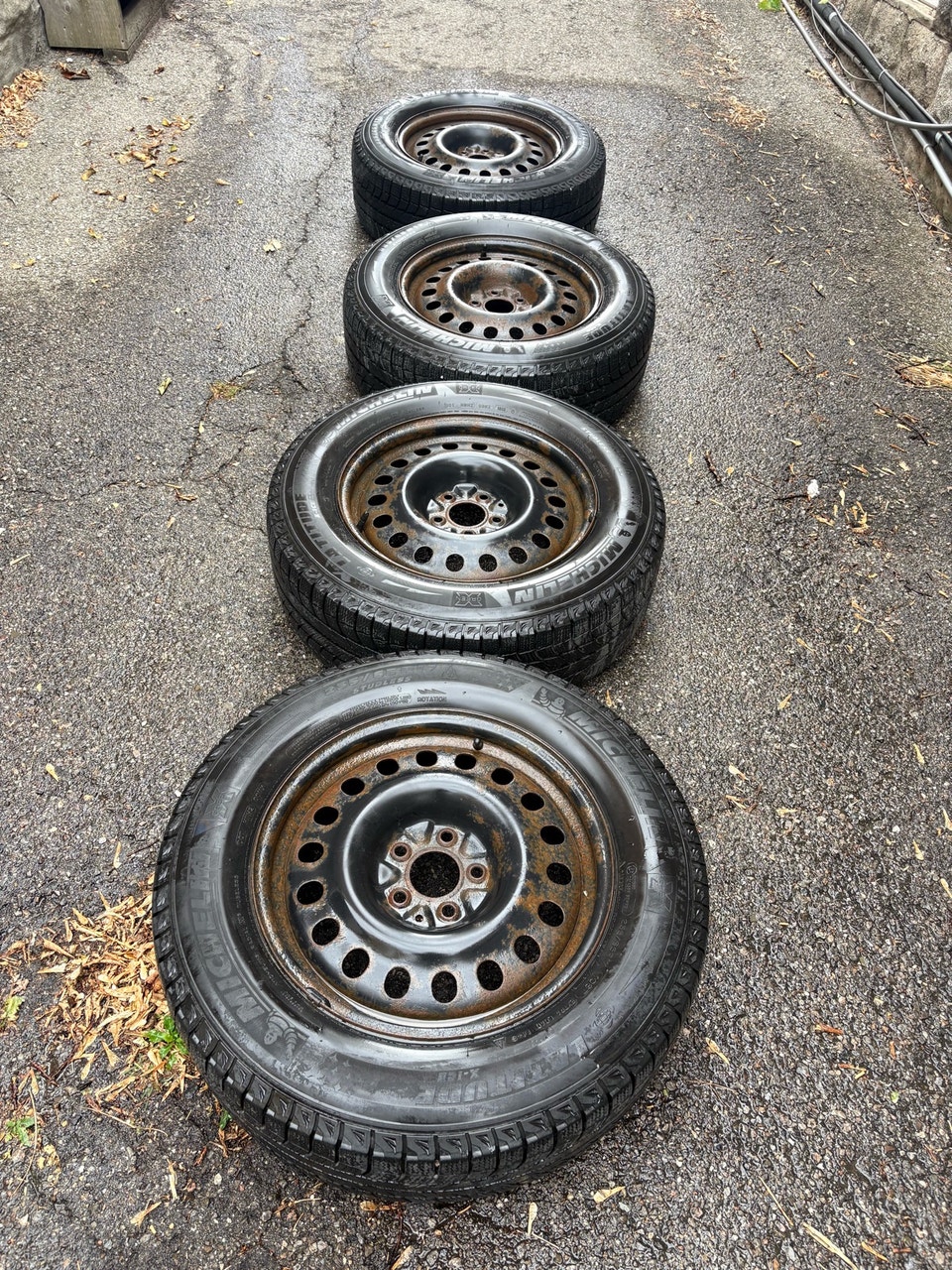 235/65R17 Michelin Latitude X-Ice Winter Tires & Steel Rims | Tires ...