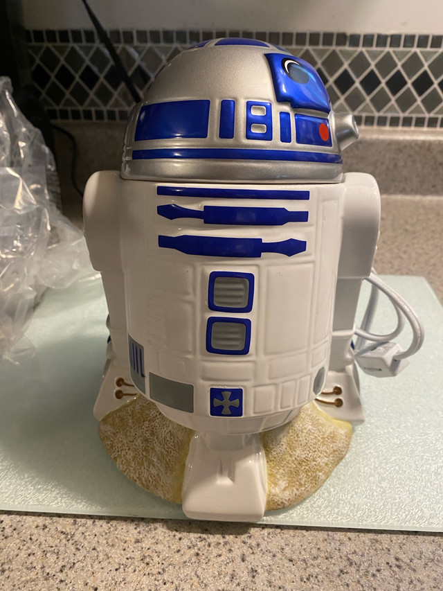 Scentsy R2D2 warmer in Home Décor & Accents in Cole Harbour - Image 3