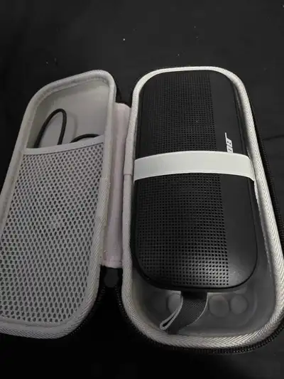 Bose SoundLink Flex Bluetooth Speaker (2nd Gen), View more