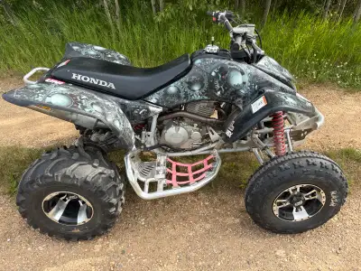 2007 TRX 400 SS Wheels FMF Pipe Pro Taper Bars Nerf Bars Purchased this quad as a pair a few years a...