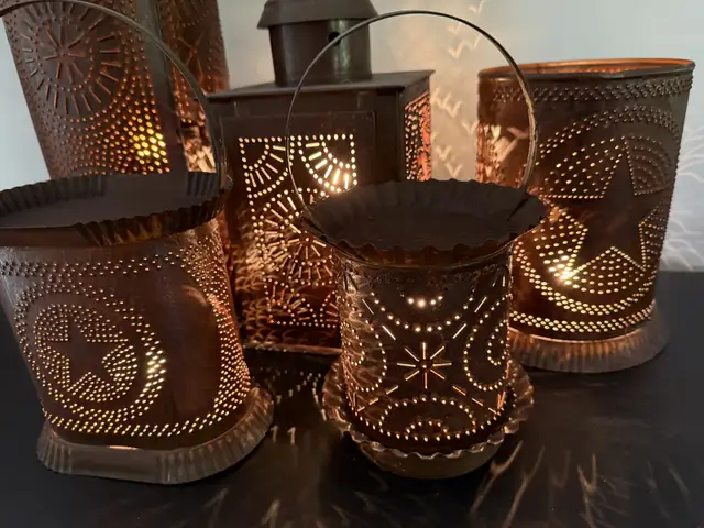 Irvin’s Tinware Lanterns - Set of 5 in Home Décor & Accents in Trenton - Image 4
