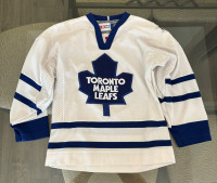 Youth S/M Toronto Maple Leafs Jersey