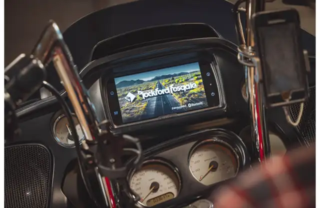Rockford Fosgate PMX-HD14 Digital media receiver for 2014 Harley in Other in Mississauga / Peel Region - Image 5