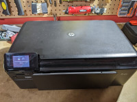 HP D110 Printer Scanner - NO INK - USED