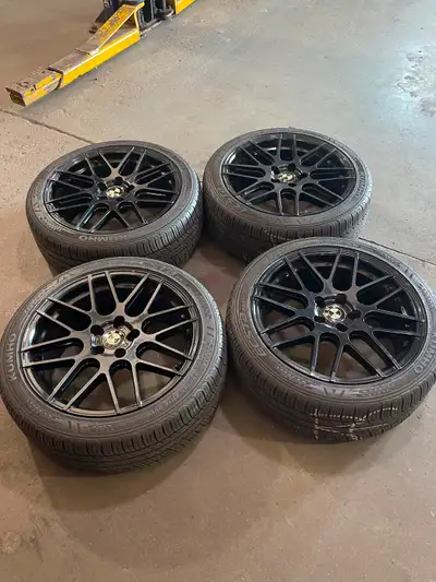 Selling a set of rims and tires for BMW 3&4 series 2012-2018. P225/45R18 Kumho Ecsta tires with 10/3...