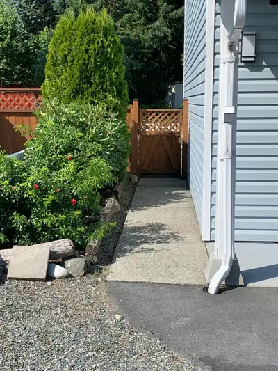 Furnished one bedroom suite. (short term/med term vacation), View more