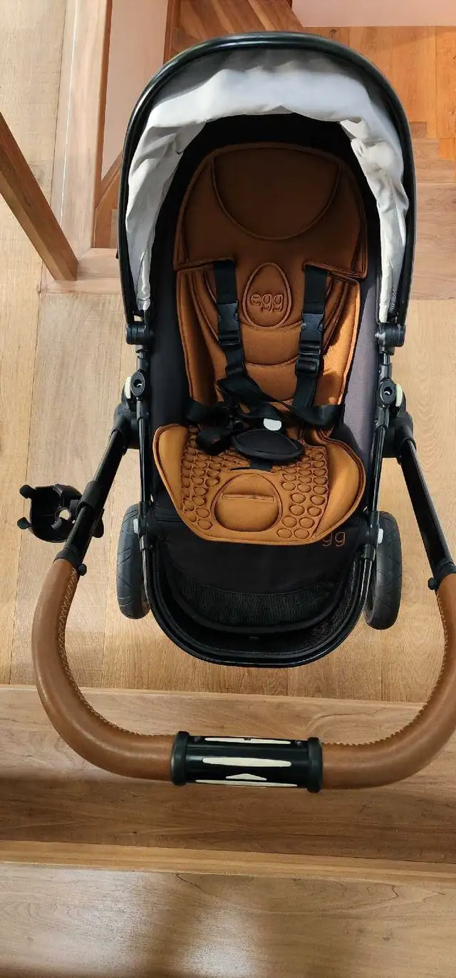 BABY STROLLER - RARE FIND - EGG in Strollers, Carriers & Car Seats in Oakville / Halton Region - Image 5