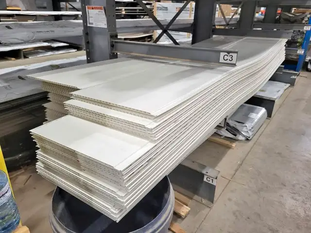 Skid of Waterproof PVC Wall Liner628632778670091215