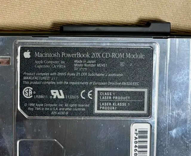 VINTAGE PowerBook 20X CD-ROM Module, Model M2451, WallStreet in Laptop Accessories in Ottawa - Image 4