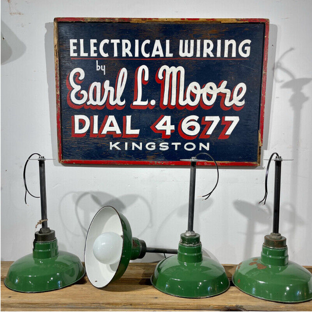 Vintage Hand Painted Trade Sign in Arts & Collectibles in Napanee
