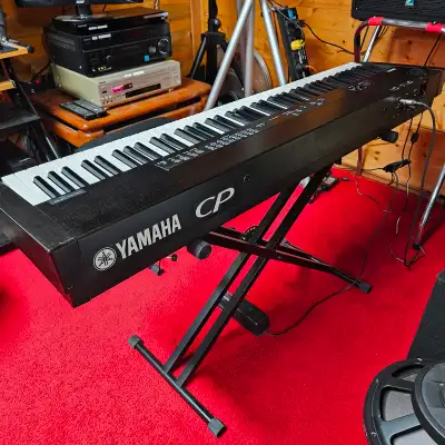 Yamaha CP33 Stage Piano + Yorkville KB100 Keyboard Amplifier, View more