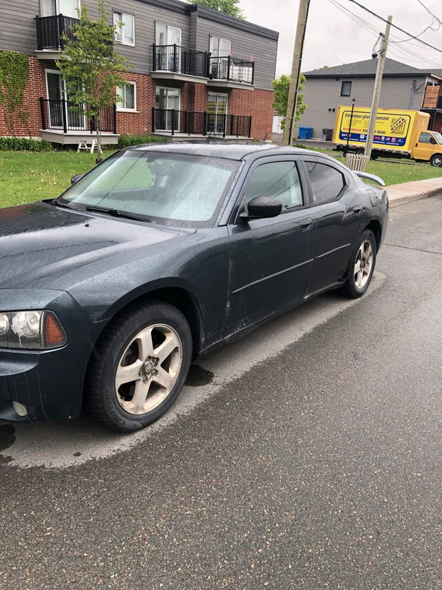 dodge charger dans Autos et camions  à Granby - Image 2
