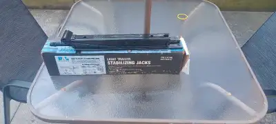 BAL model 23025 light stabilizing jack for tent trailer. Package bought new, only needed one for my...