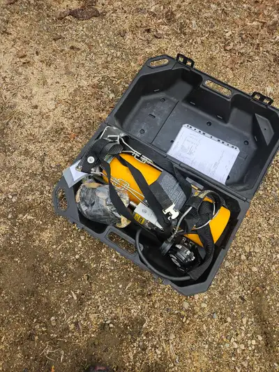 Basically unused air pack. Last annual inspection was 2019. Air tank is still full. Mask is in new u...