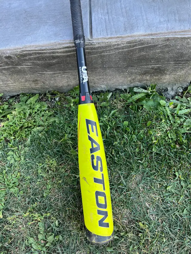 Easton Baseball Bats in Baseball & Softball in Hamilton - Image 4