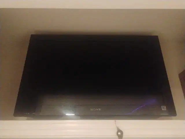 Sony   Tv in TVs in Saint John - Image 2