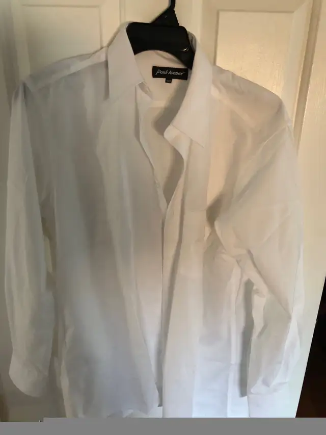 ASSORTED MENS CLOTHING ITEMS in Men's in Oshawa / Durham Region - Image 4