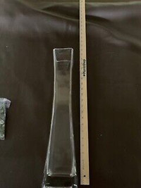 20 inch tall glass vases