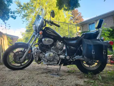 Brand new battery recent oil change stored inside reason for selling just no time to ride anymore gr...