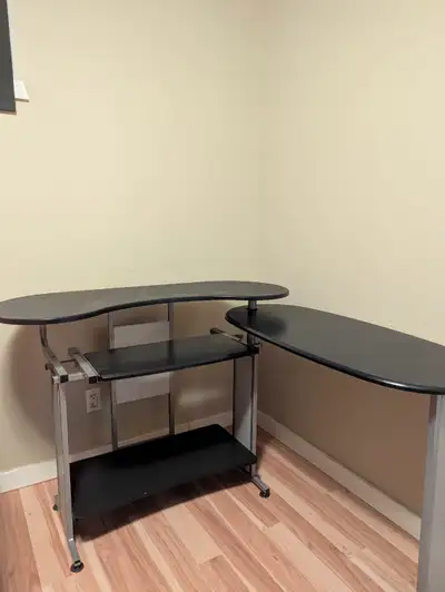 Extendable desk, View more