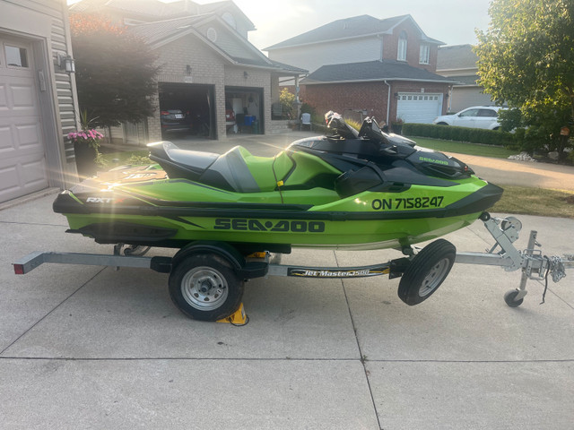 2020 Sea Doo RXTX in Personal Watercraft in Hamilton - Image 2